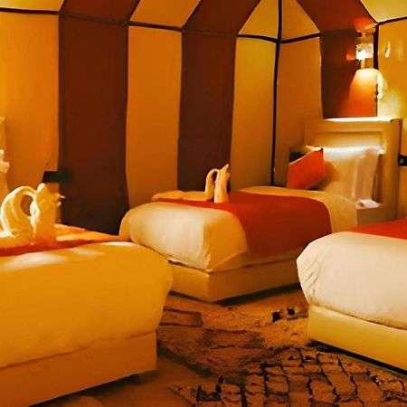فندق Sahara Traveling Camp مرزوكة المظهر الخارجي الصورة