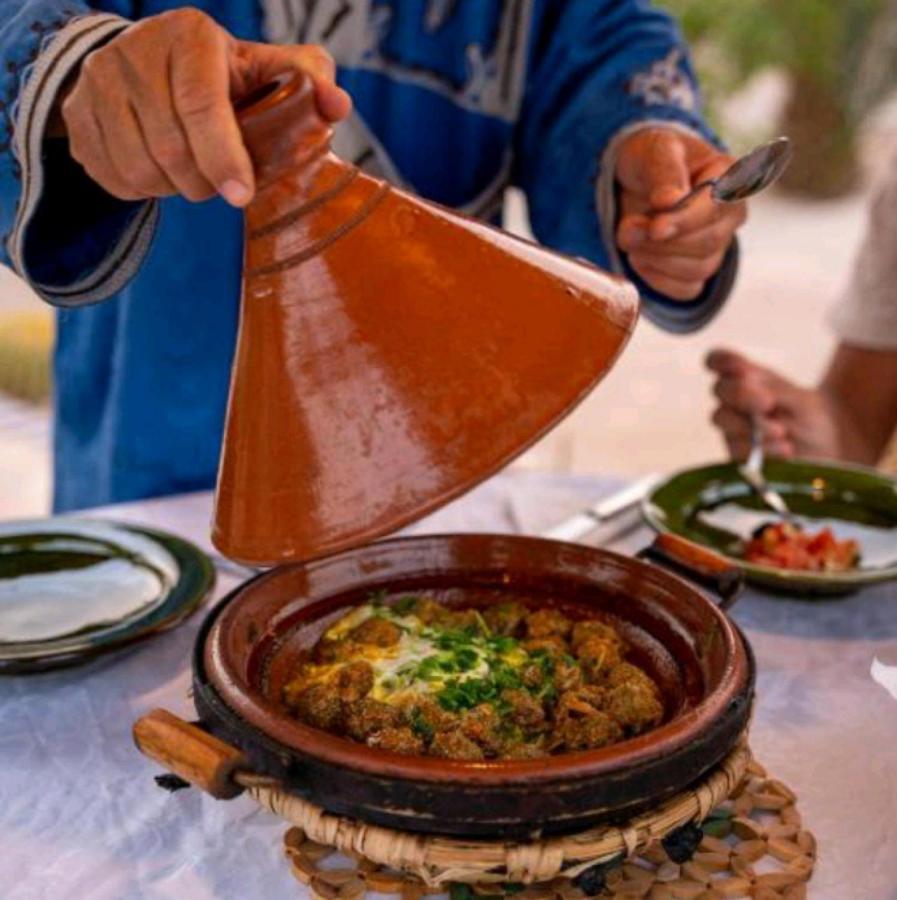 فندق Sahara Traveling Camp مرزوكة المظهر الخارجي الصورة