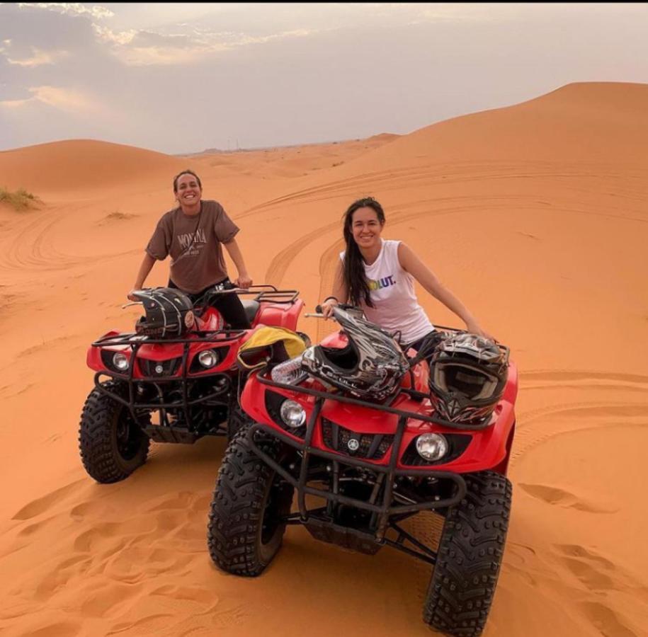 فندق Sahara Traveling Camp مرزوكة المظهر الخارجي الصورة