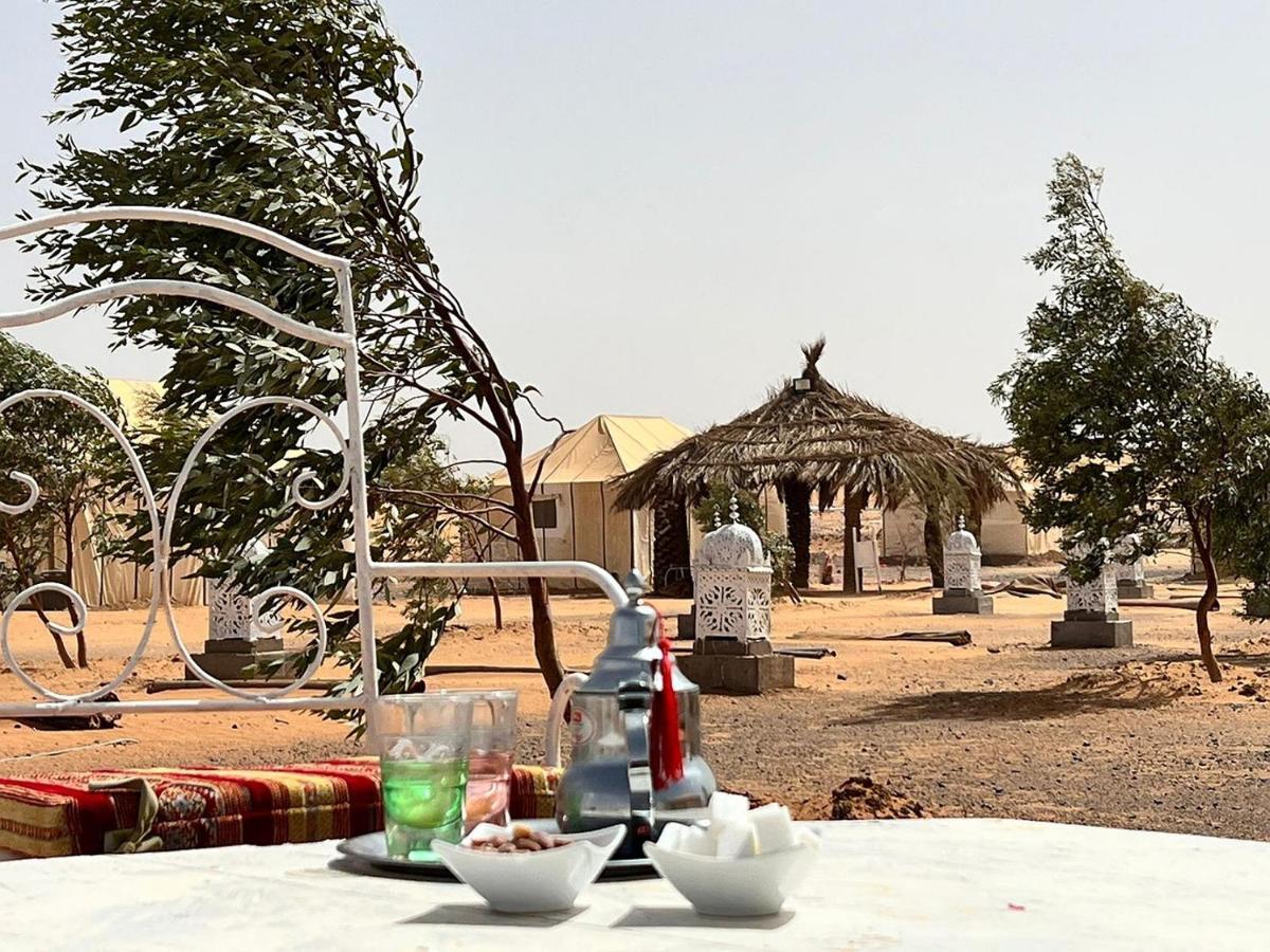 فندق Sahara Traveling Camp مرزوكة المظهر الخارجي الصورة