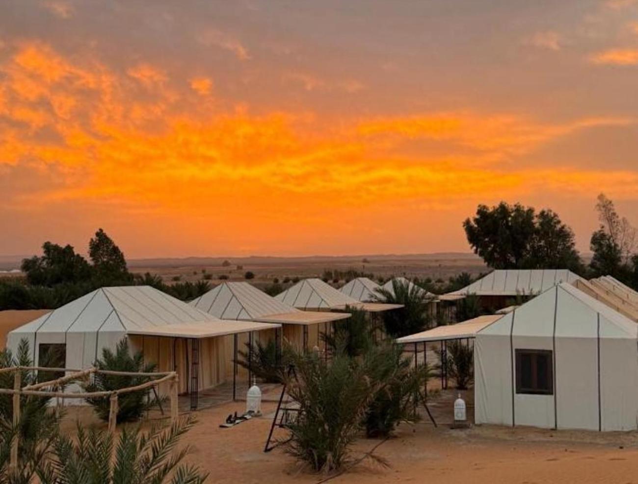 فندق Sahara Traveling Camp مرزوكة المظهر الخارجي الصورة